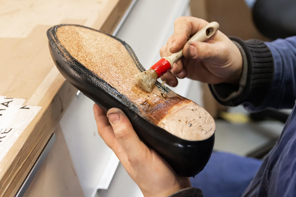 Shoe Repair Shop Paris 13